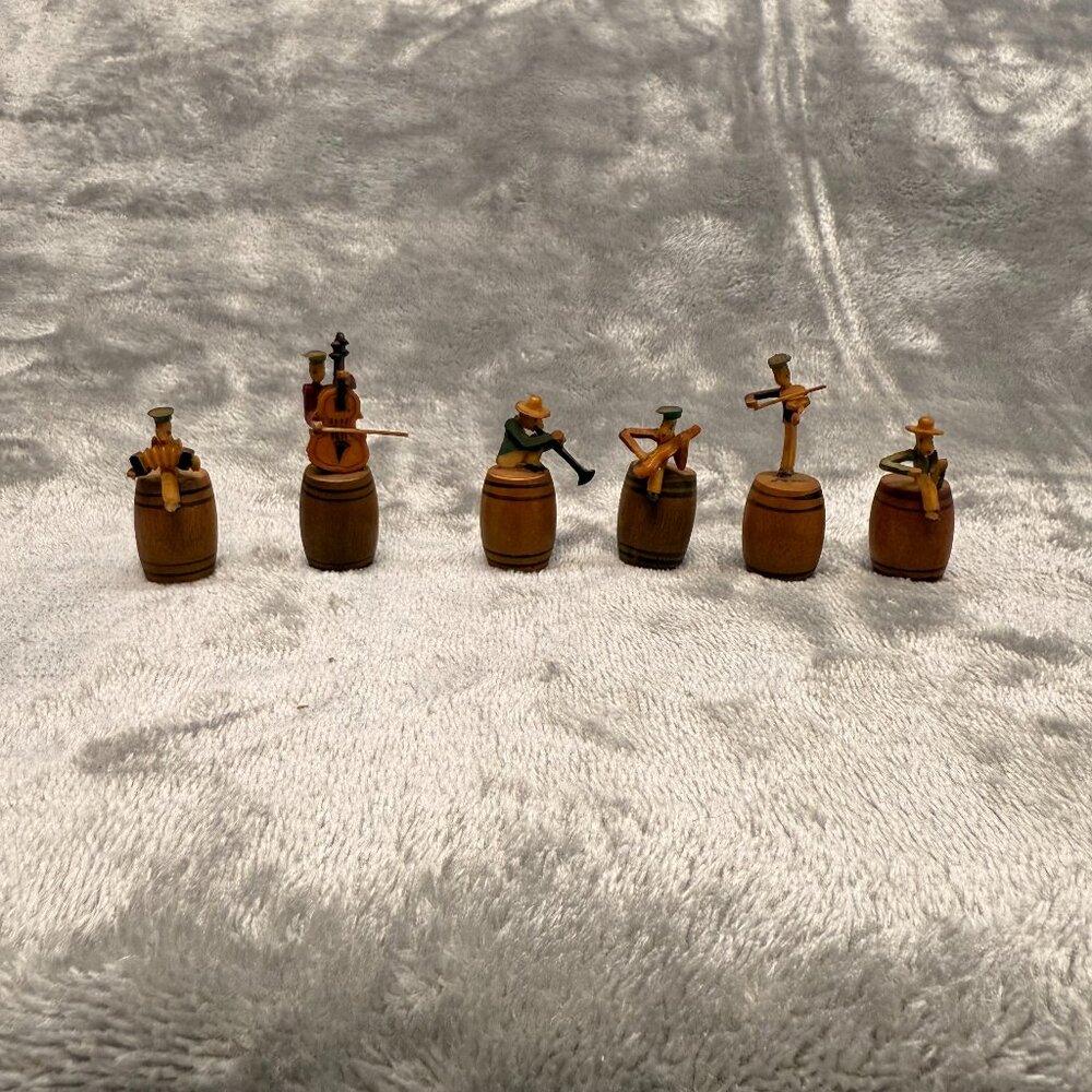 6 Vintage Wooden Miniature Rag time band on barrels figurines hand painted Japan
